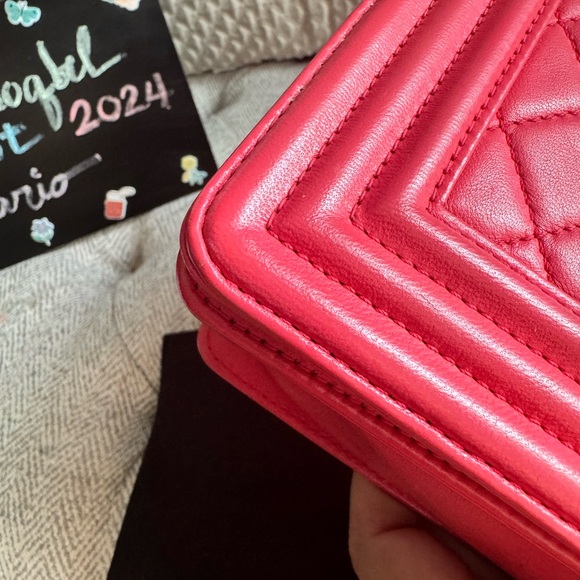 Chanel Old Medium Boy✨PRICE is FIRM✨ - Picture 6 of 16